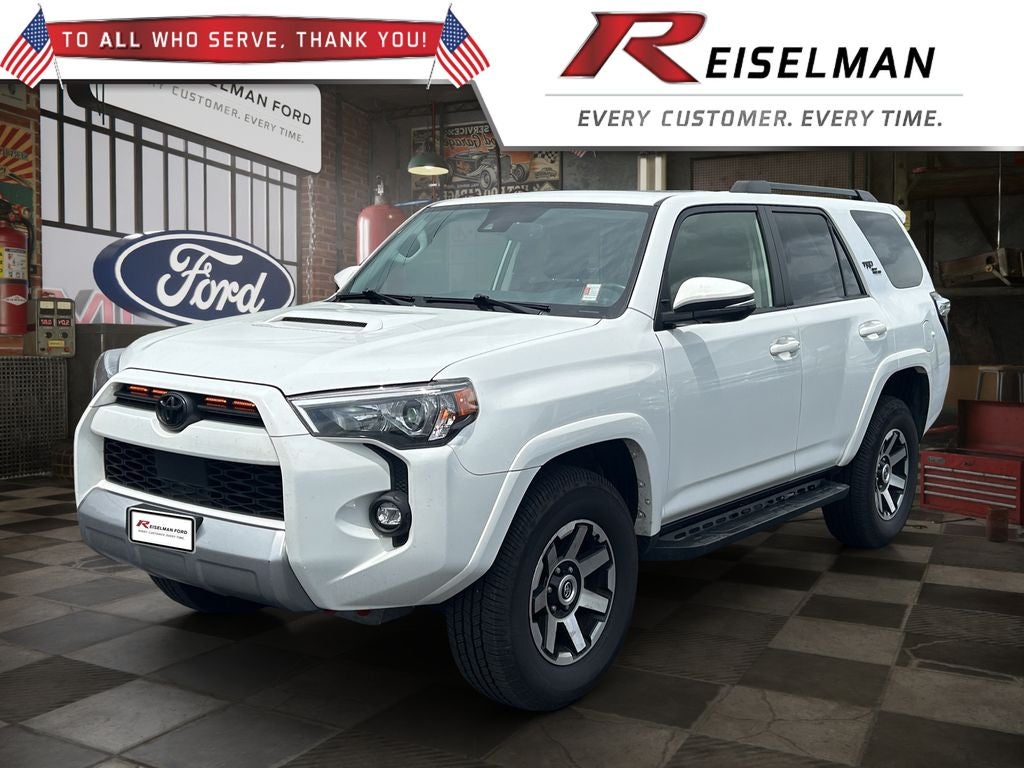 2021 Toyota 4Runner TRD Off-Road Premium 4WD V6's photo