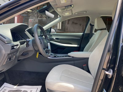 2023 Hyundai Sonata SE